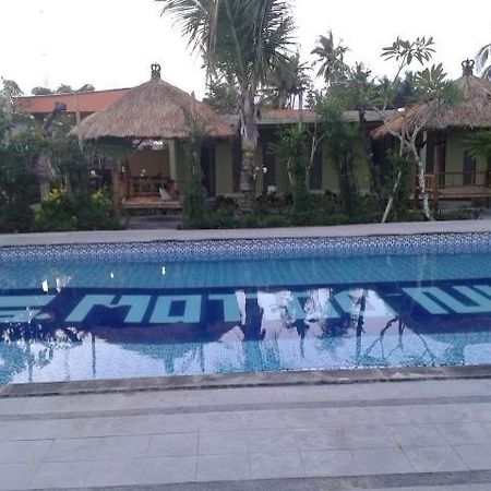 נוסא דואה Vico Hotel מראה חיצוני תמונה
