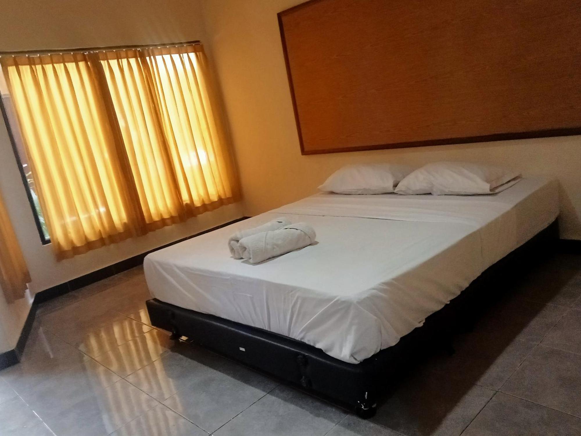 נוסא דואה Vico Hotel חדר תמונה